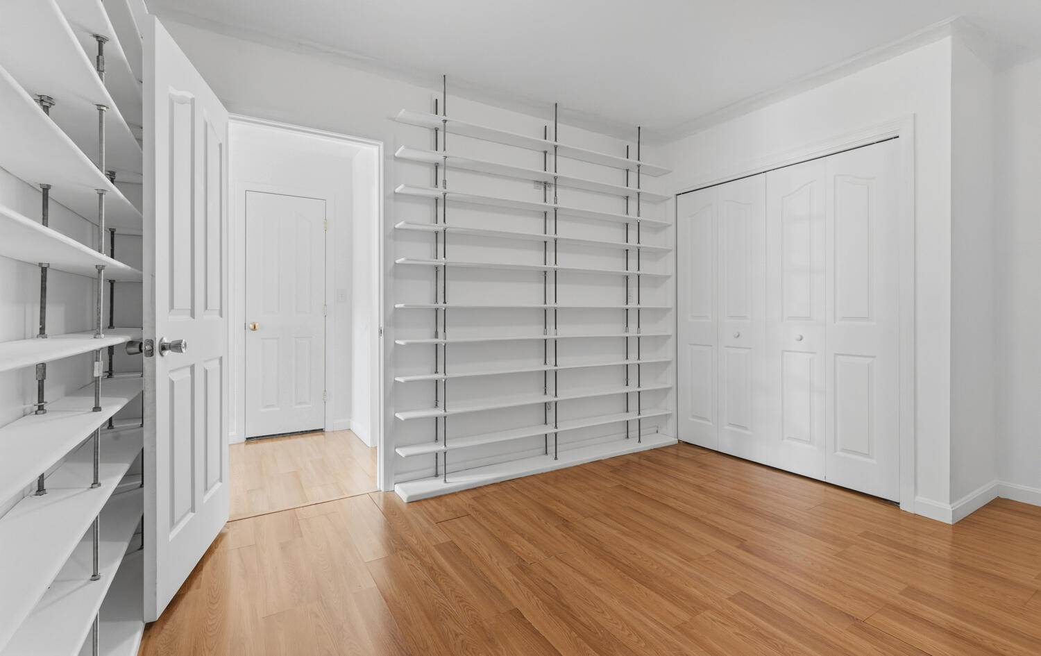 78 High Point Place, Bradley, ME 04411