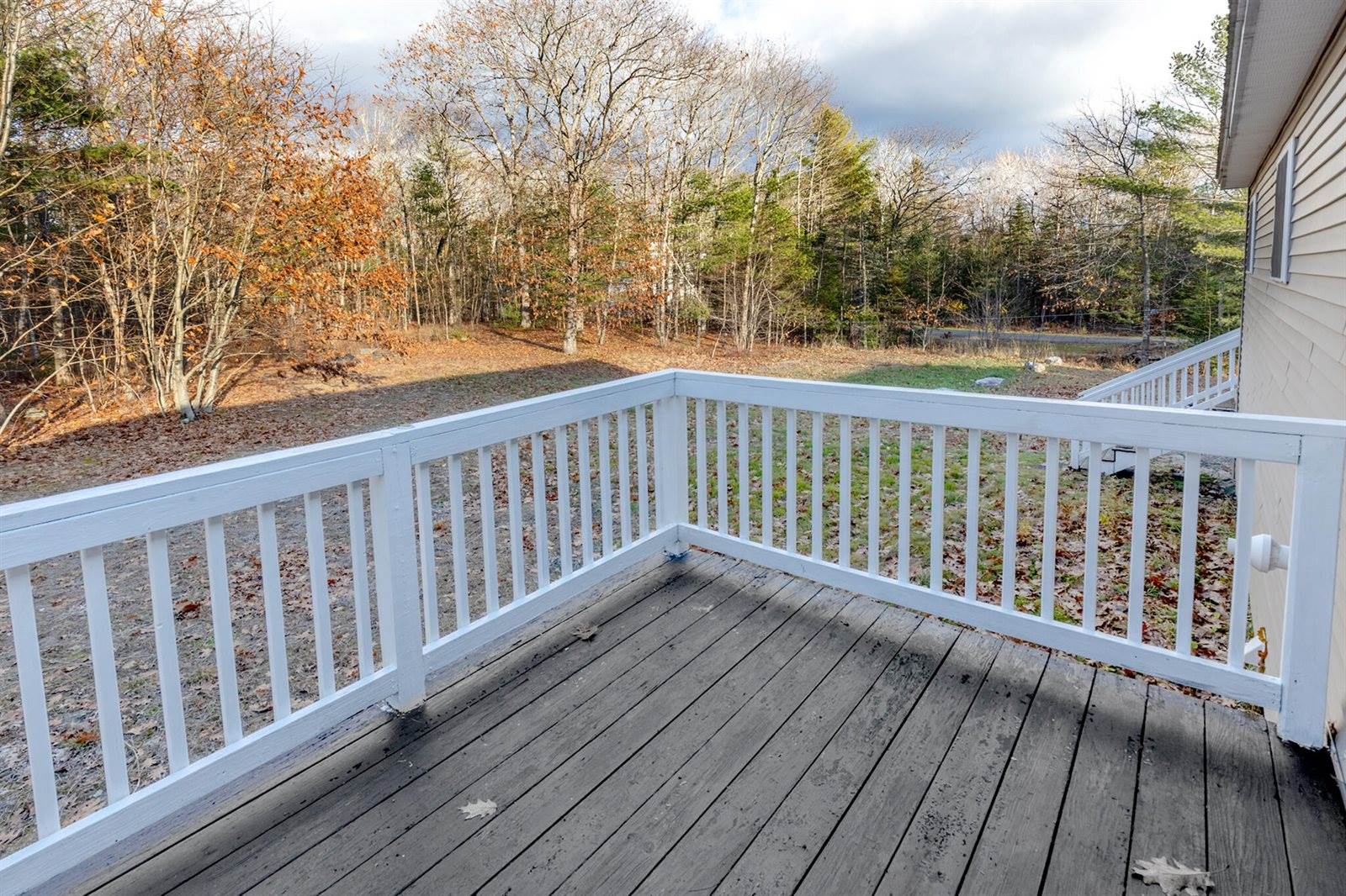 78 High Point Place, Bradley, ME 04411