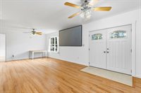 78 High Point Place, Bradley, ME 04411