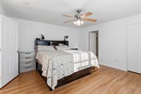 78 High Point Place, Bradley, ME 04411