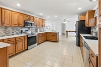 78 High Point Place, Bradley, ME 04411