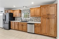 78 High Point Place, Bradley, ME 04411