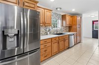 78 High Point Place, Bradley, ME 04411