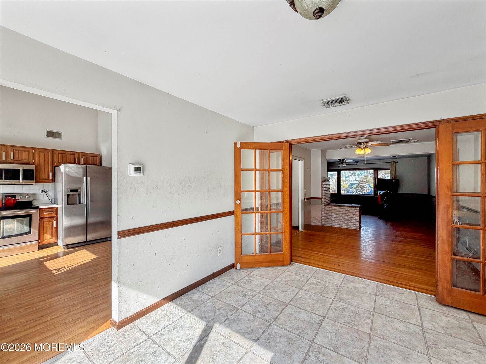 53 North Lakeside Avenue, Jackson, NJ 08527