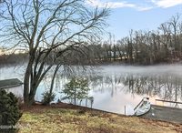 53 North Lakeside Avenue, Jackson, NJ 08527