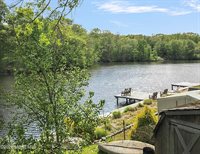 53 North Lakeside Avenue, Jackson, NJ 08527