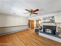 53 North Lakeside Avenue, Jackson, NJ 08527