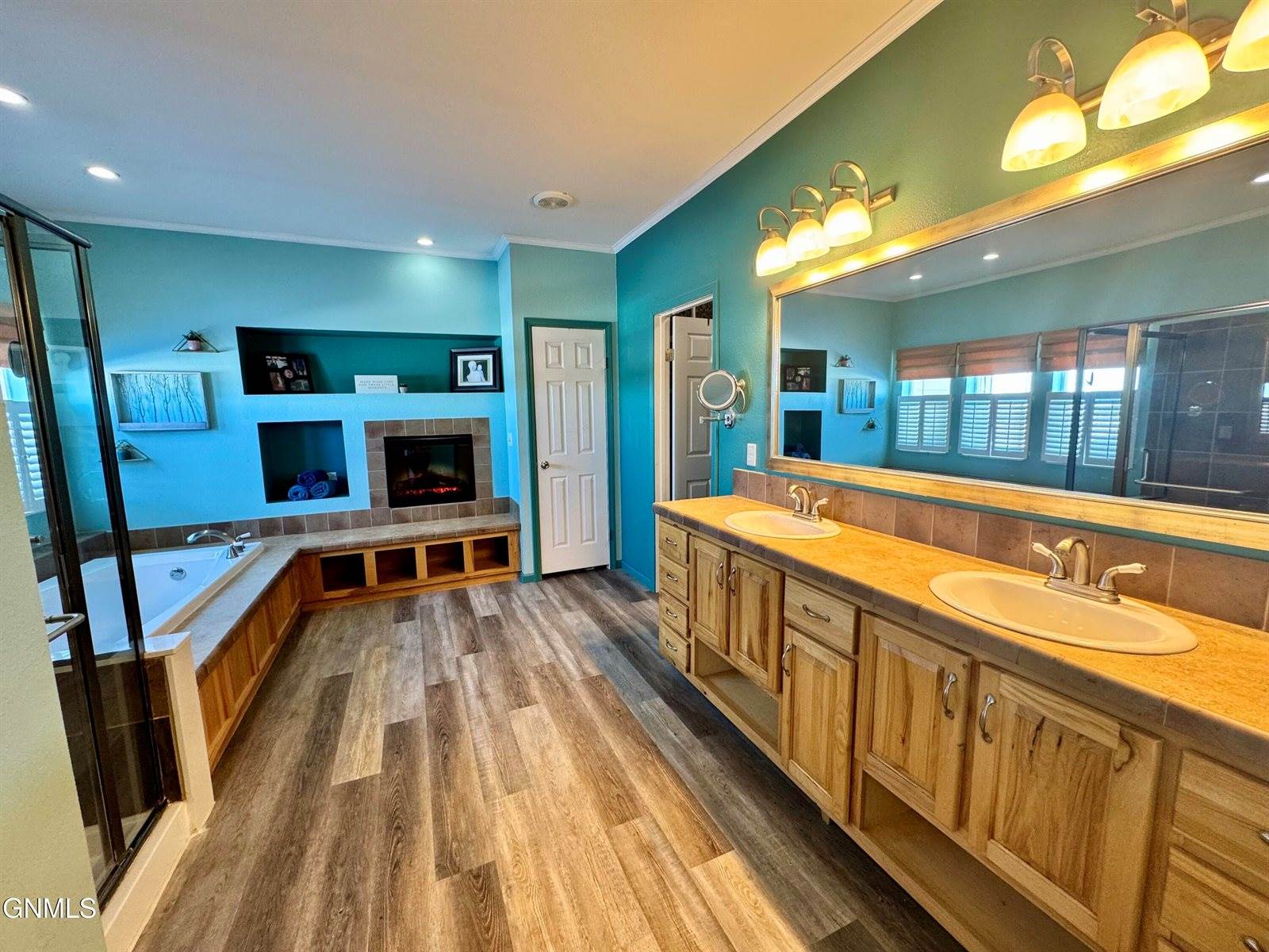 14088 Southview Drive, Williston, ND 58801