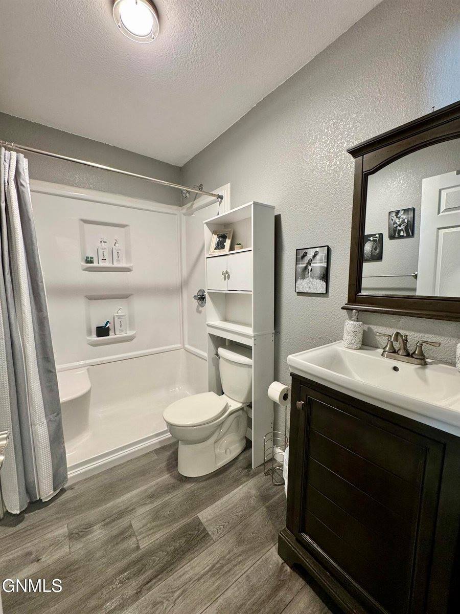 14088 Southview Drive, Williston, ND 58801