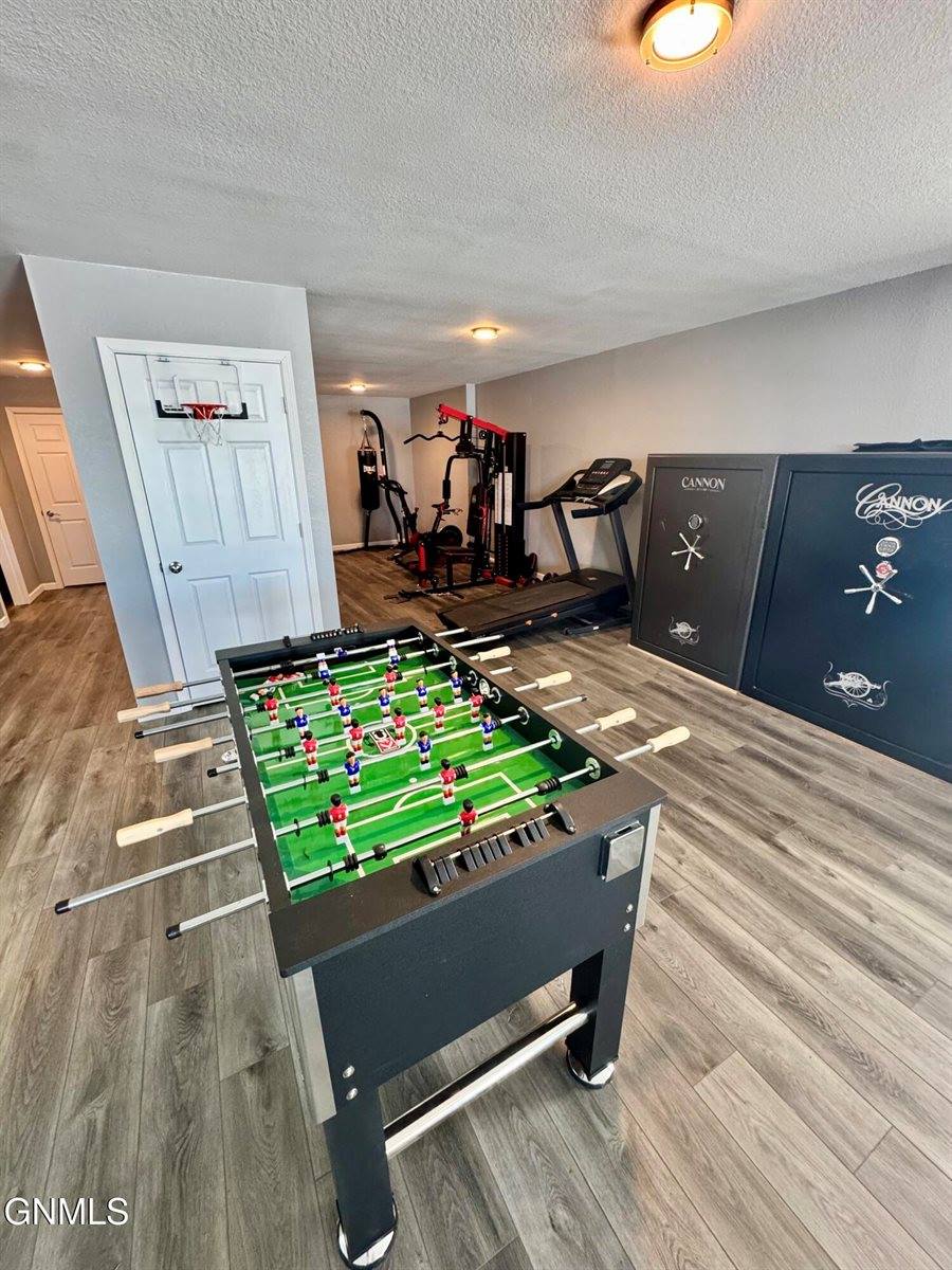 14088 Southview Drive, Williston, ND 58801