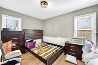 5720 W Thurston AVENUE, Milwaukee, WI 53218