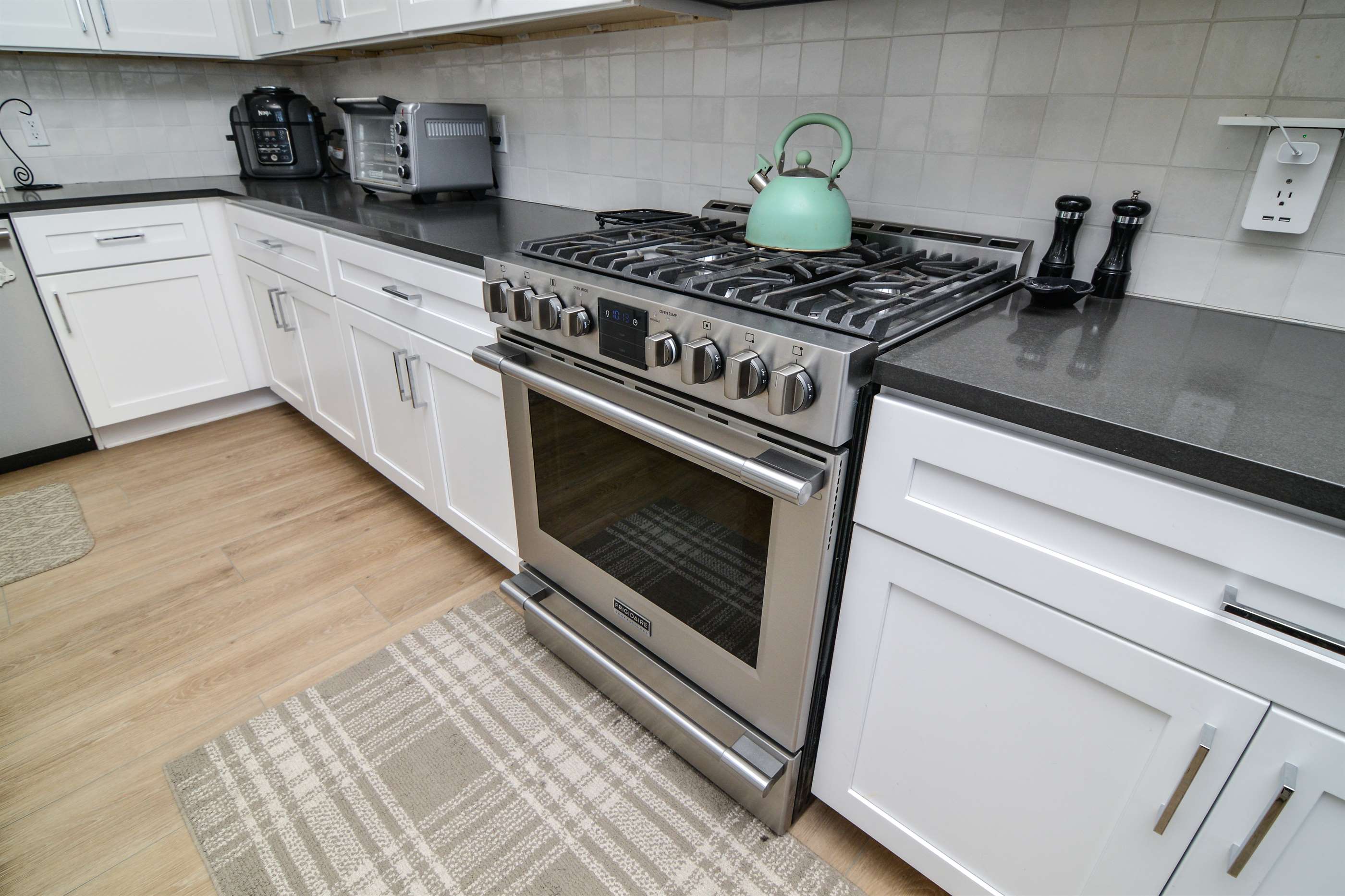 12014 Savannah Avenue, Lubbock, TX 79424