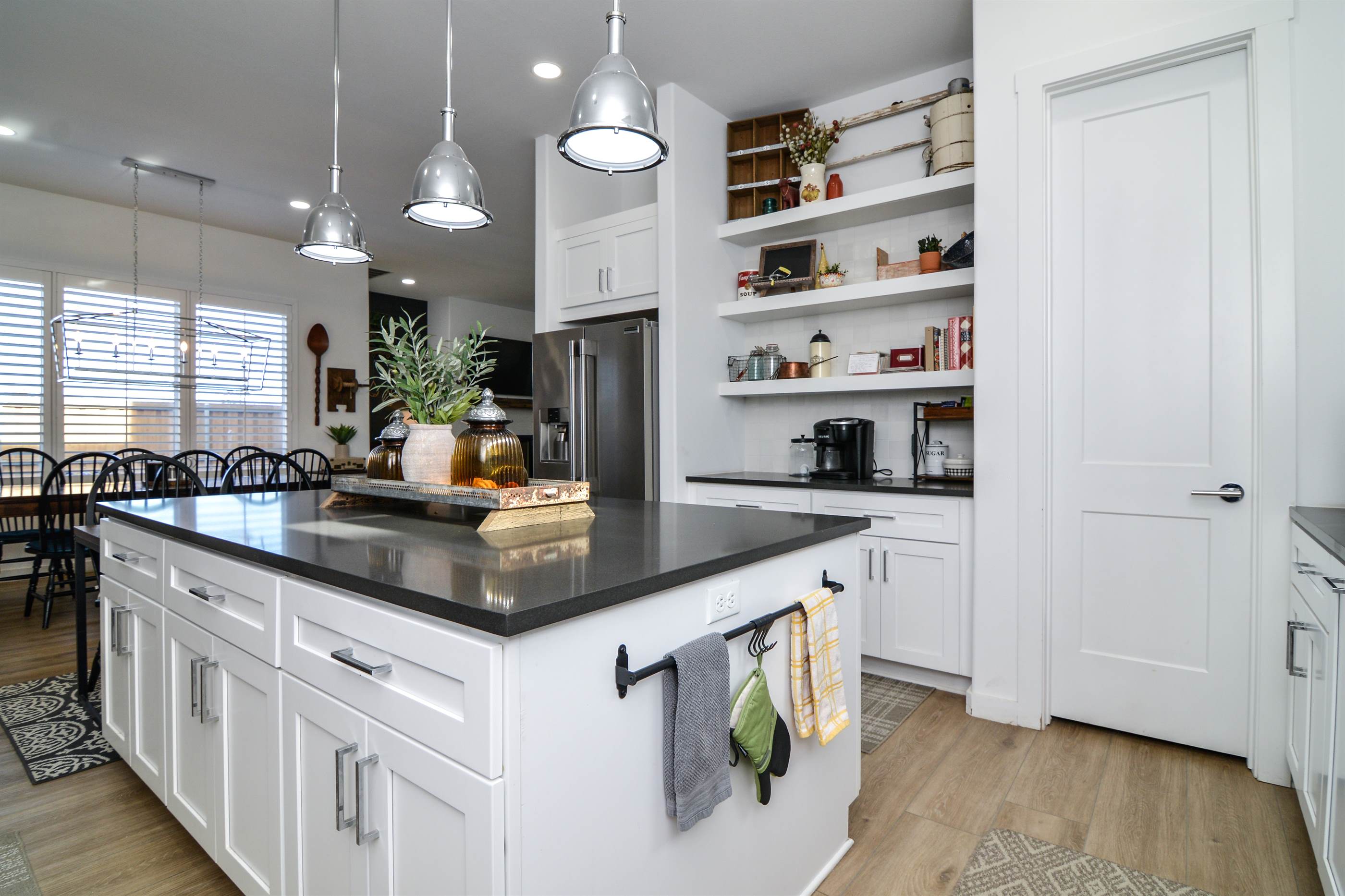 12014 Savannah Avenue, Lubbock, TX 79424