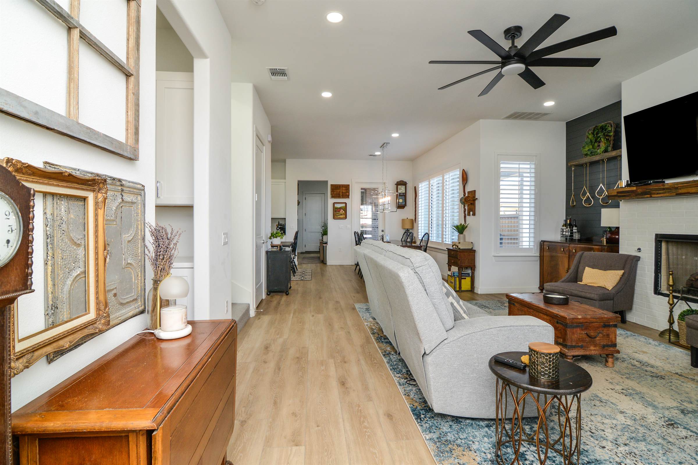 12014 Savannah Avenue, Lubbock, TX 79424