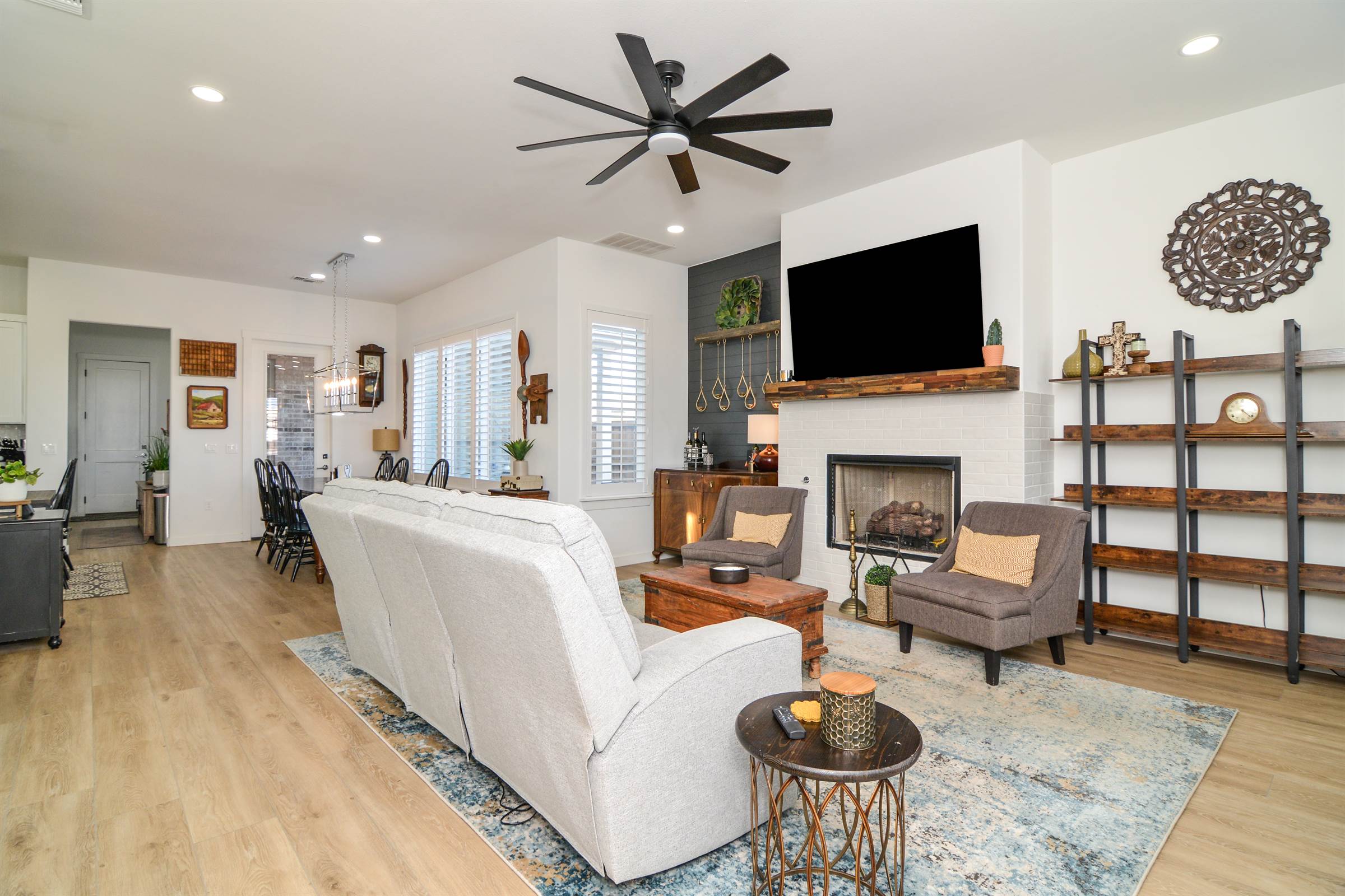 12014 Savannah Avenue, Lubbock, TX 79424