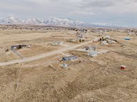 229 Glenvista Dr., Springs Creek, NV 89815