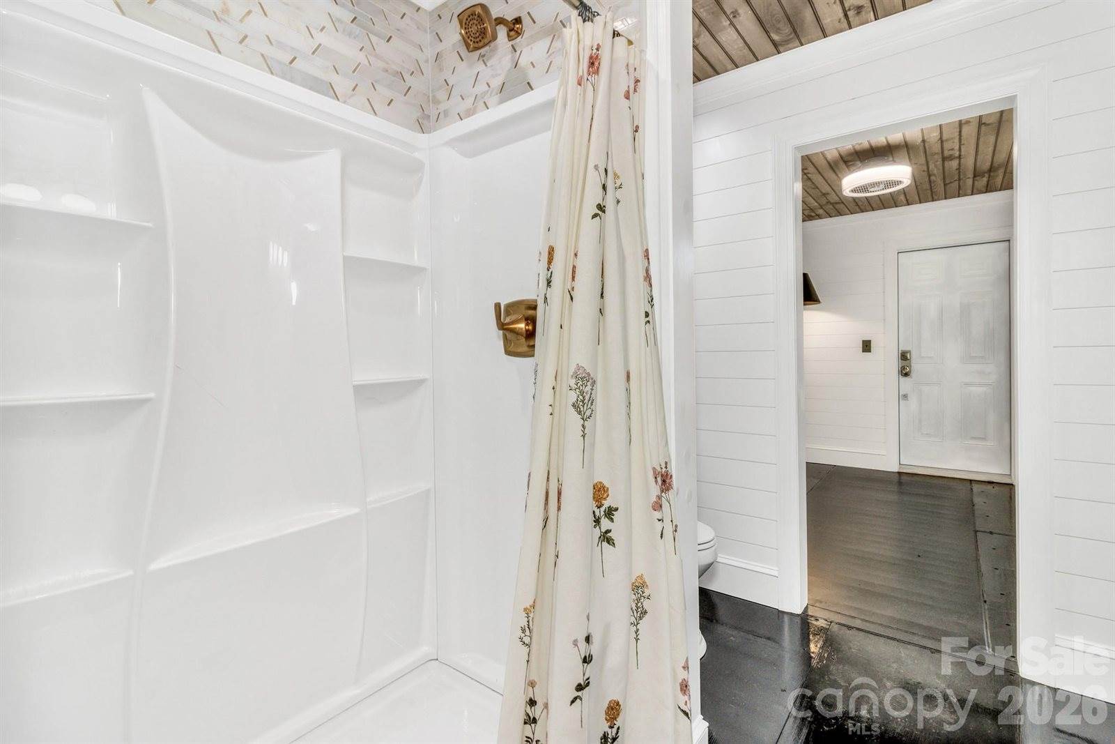 1115 Paint Rock Road, Hot Springs, NC 28743