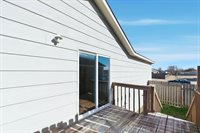 1018-1020 E Karla Ct, Haysville, KS 67060