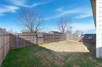 1018-1020 E Karla Ct, Haysville, KS 67060