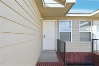 1018-1020 E Karla Ct, Haysville, KS 67060