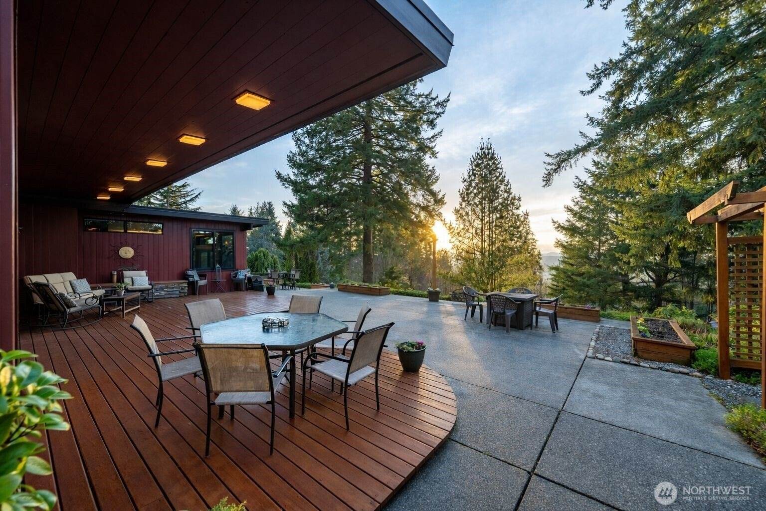 17368 Olympic Place, Mount Vernon, WA 98274