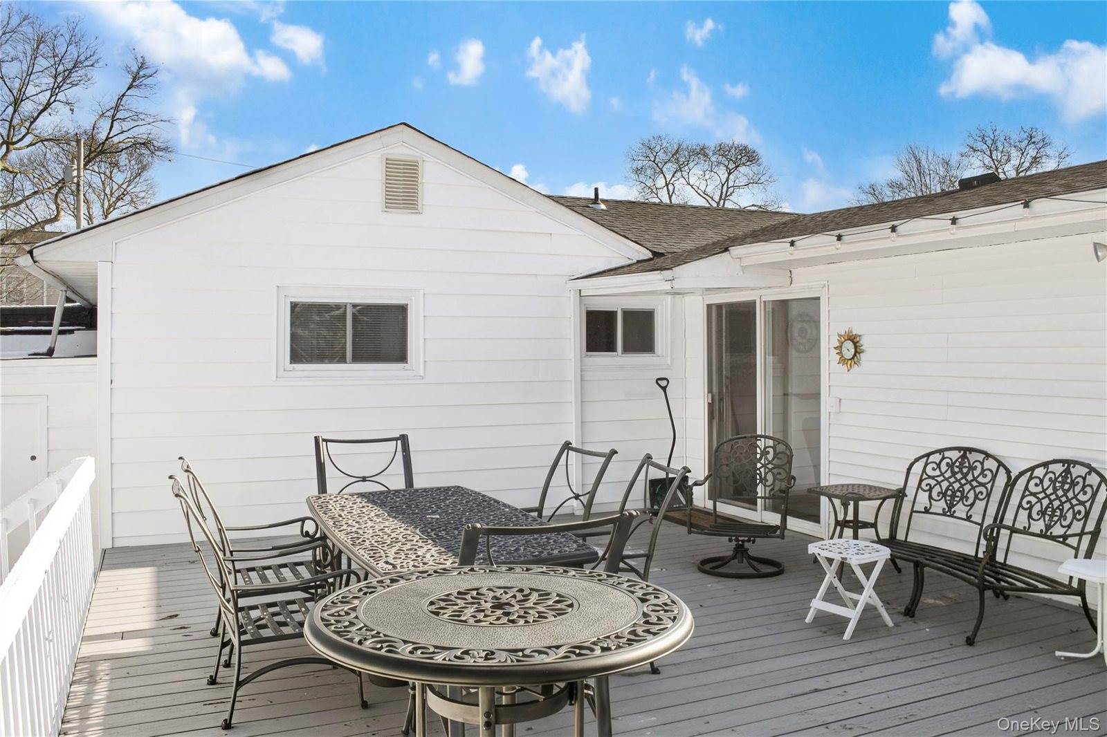 214 Avenue A, Brookhaven, NY 11779
