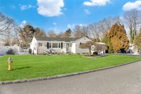 214 Avenue A, Brookhaven, NY 11779