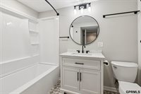 5330 South 105Th Street, Omaha, NE 68127