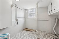 5330 South 105Th Street, Omaha, NE 68127