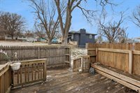 5330 South 105Th Street, Omaha, NE 68127