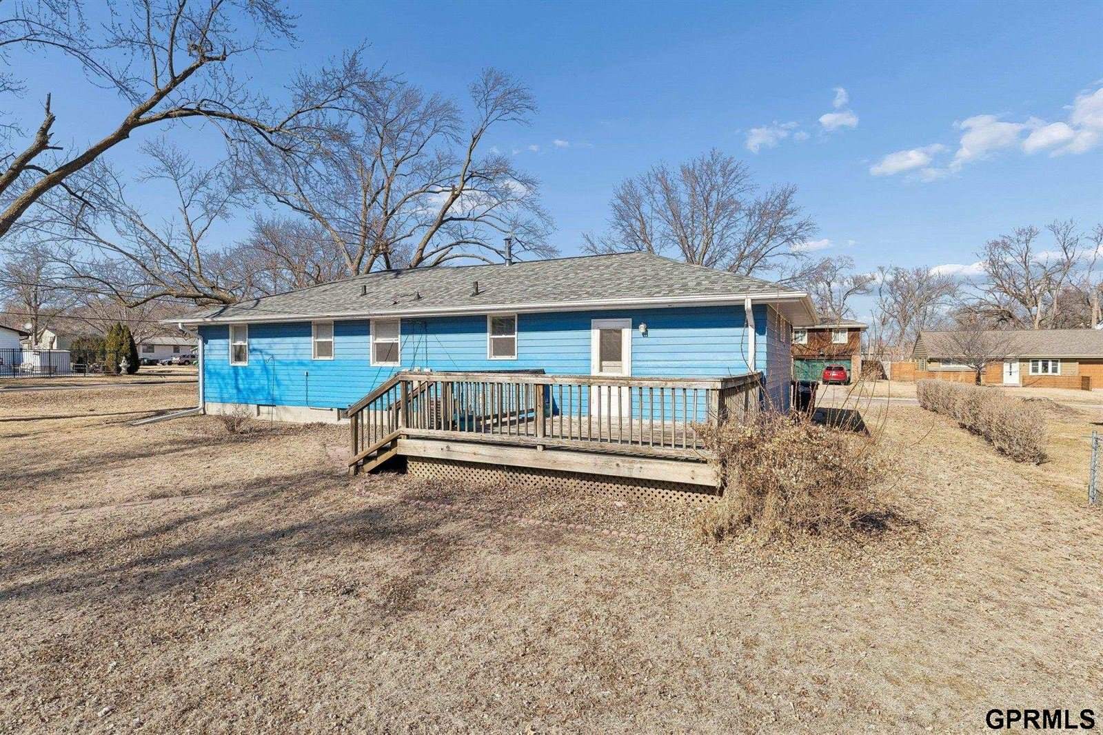 8539 Hamilton Street, Omaha, NE 68114