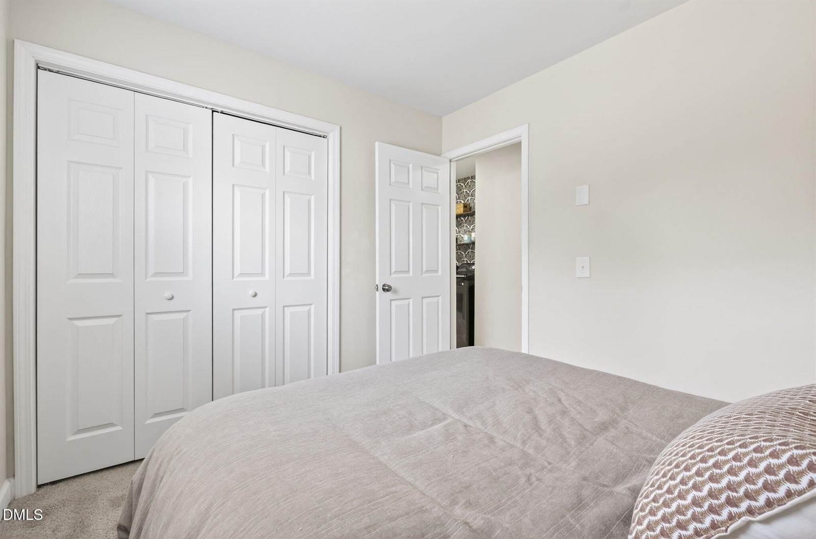 2708 Plainsfield Circle, Raleigh, NC 27610