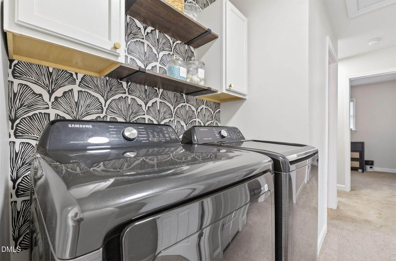 2708 Plainsfield Circle, Raleigh, NC 27610