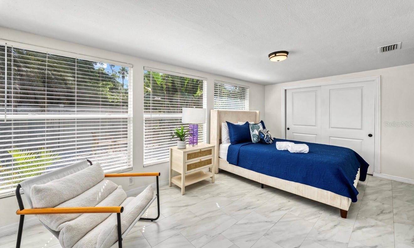 578 Companion Way, Longboat Key, FL 34228