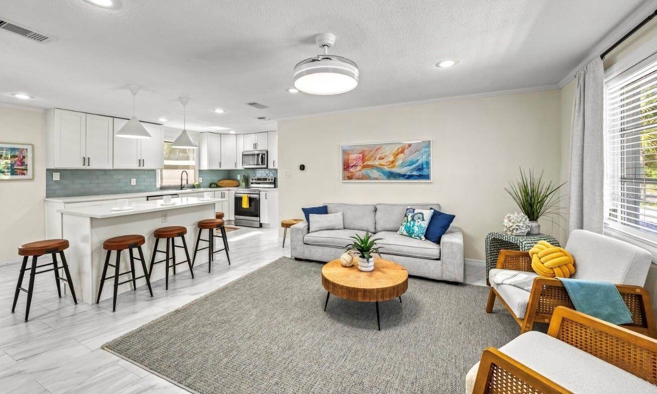 578 - 580 Companion Way, Longboat Key, FL 34228