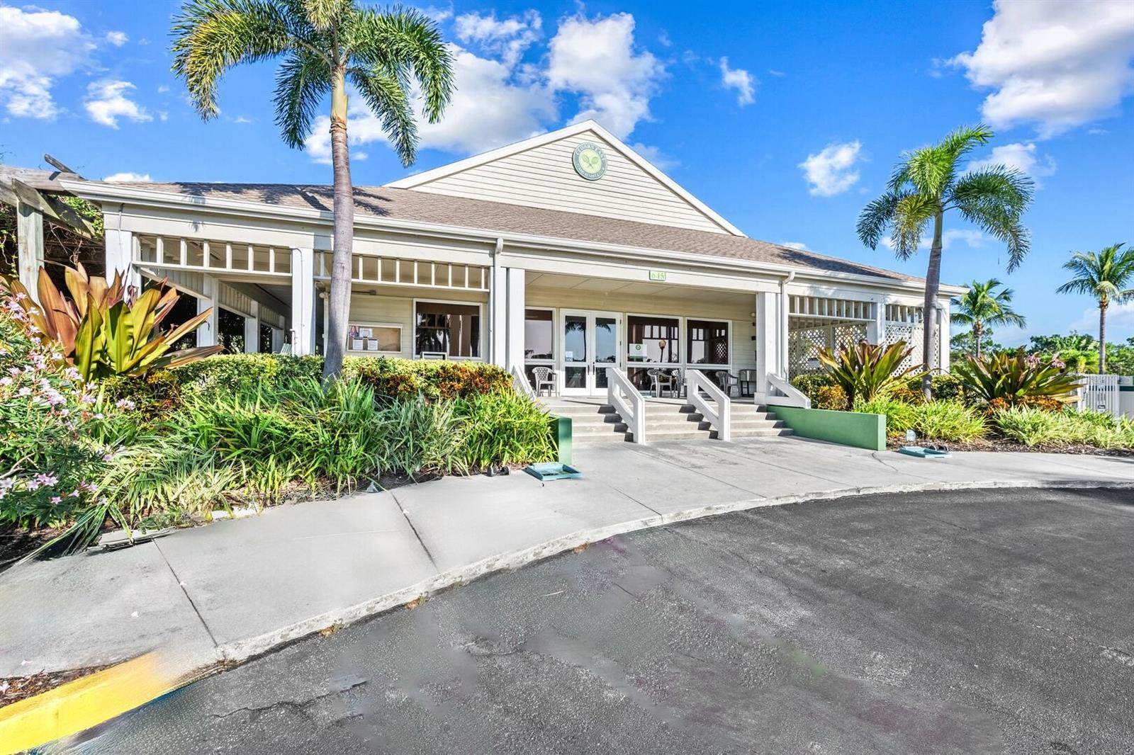 578 - 580 Companion Way, Longboat Key, FL 34228