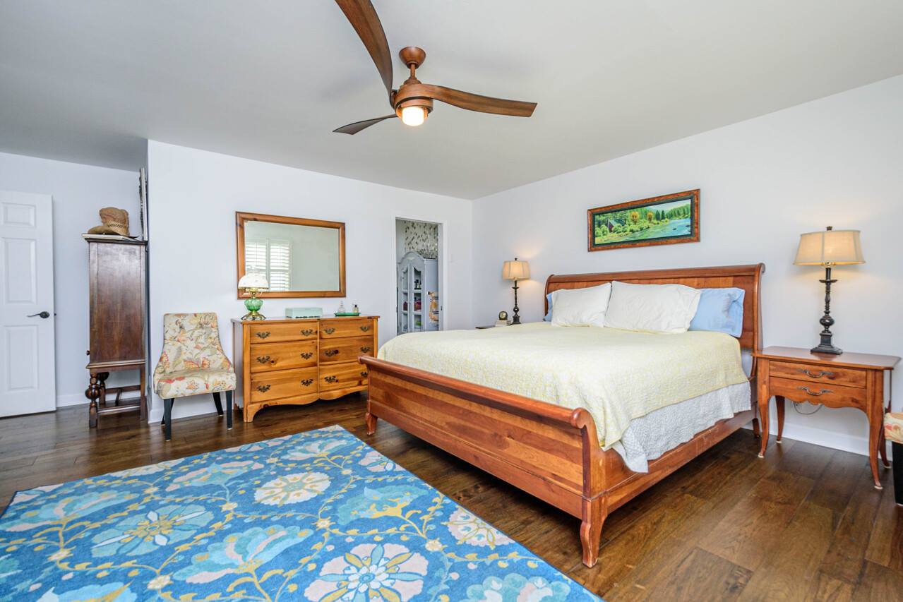 355 Mockingbird Drive, Hendersonville, NC 28792