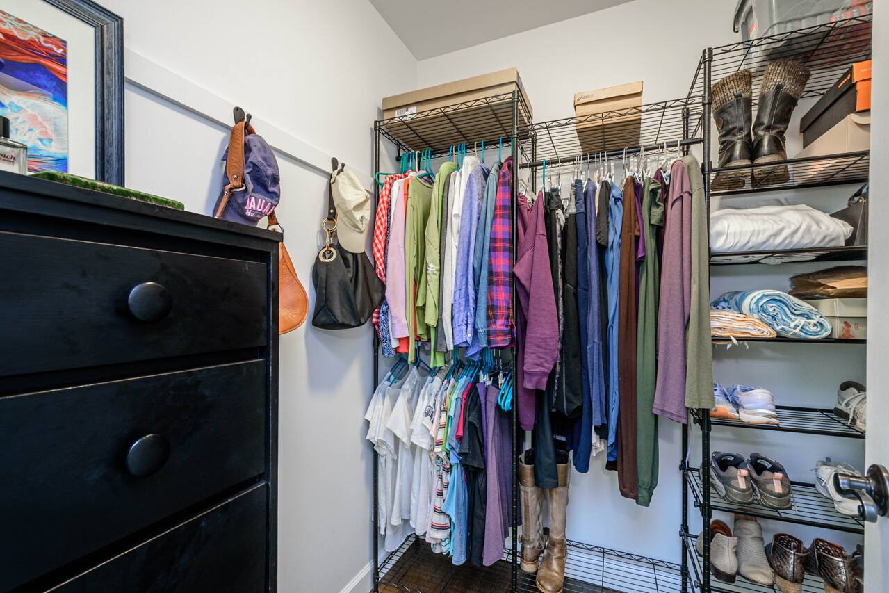 355 Mockingbird Drive, Hendersonville, NC 28792