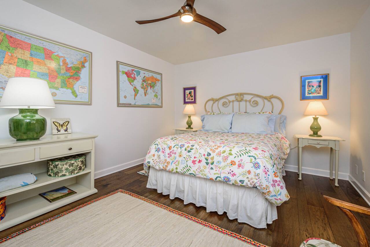 355 Mockingbird Drive, Hendersonville, NC 28792