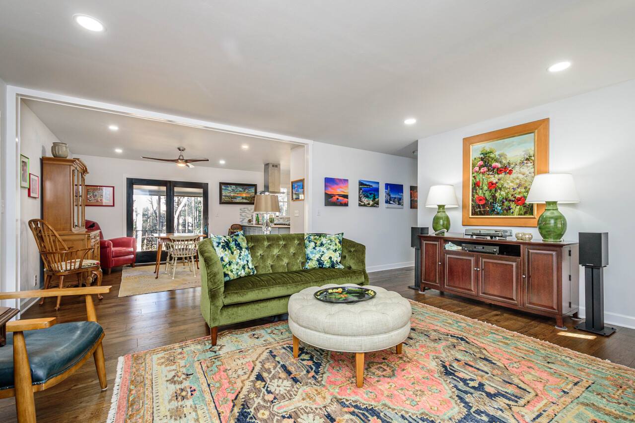 355 Mockingbird Drive, Hendersonville, NC 28792