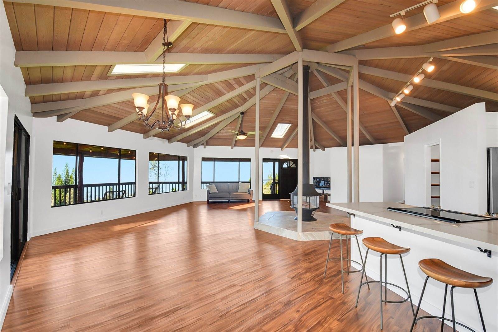 75-5545 Hahai St, Holualoa, HI 96725