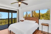 75-5545 Hahai St, Holualoa, HI 96725