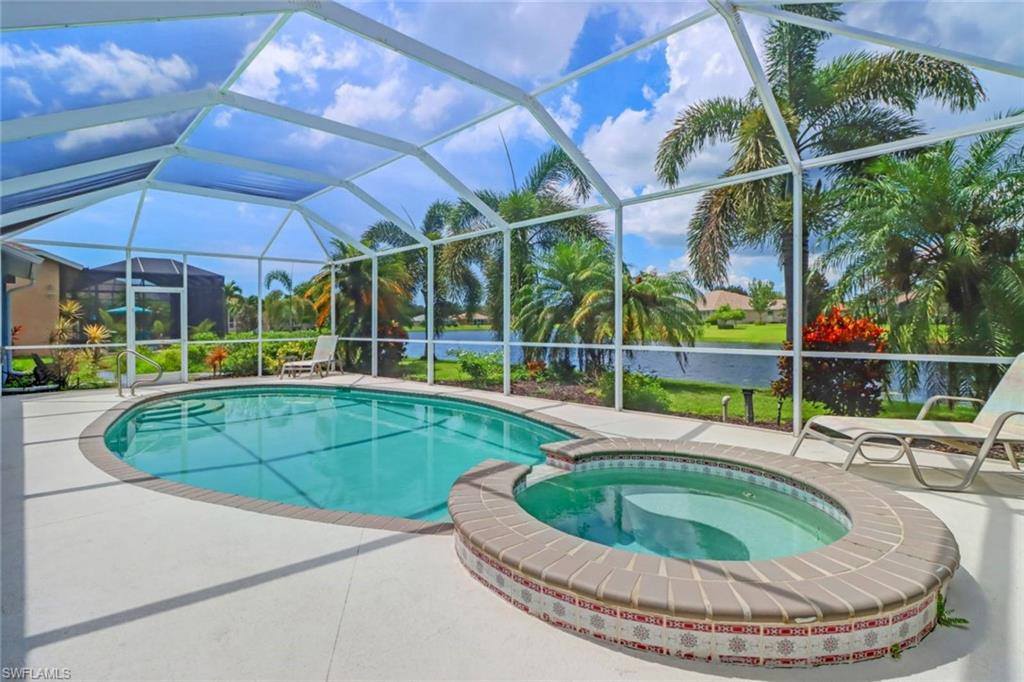 9151 Kings Cove Ct, Fort Myers, FL 33967