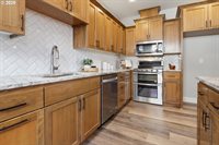 3646 NE Joel St, McMinnville, OR 97128