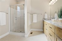 3646 NE Joel St, McMinnville, OR 97128