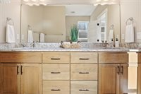 3646 NE Joel St, McMinnville, OR 97128