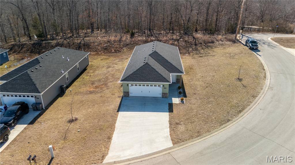 105 Daniels Court, Saint Robert, MO 65584