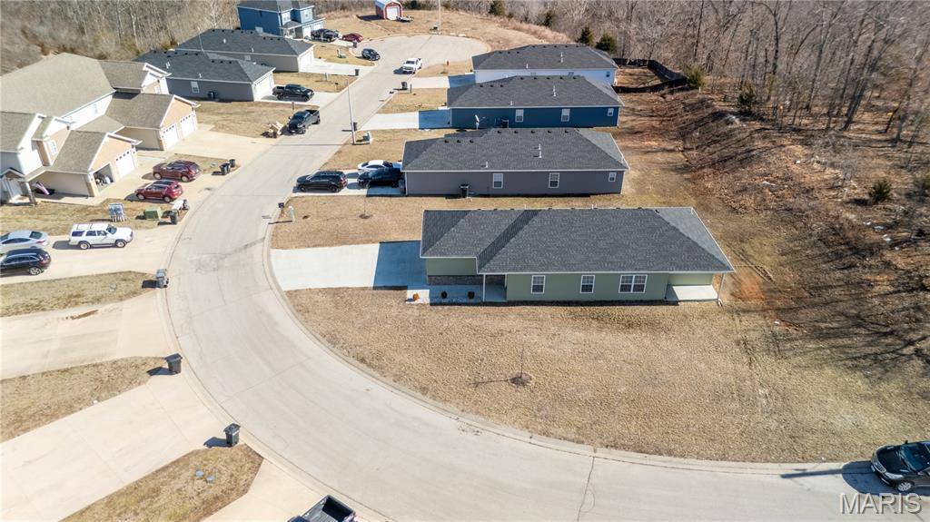 105 Daniels Court, Saint Robert, MO 65584