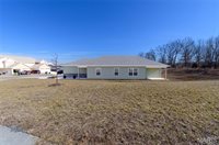 105 Daniels Court, Saint Robert, MO 65584