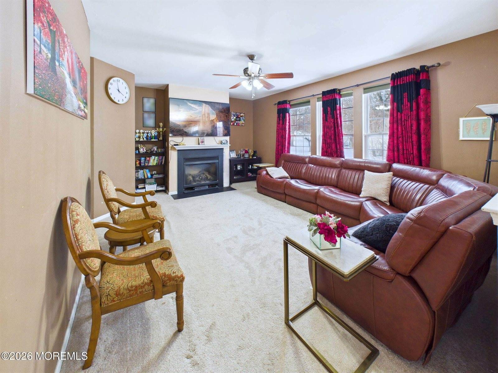 13 Skurka Court, Sayreville, NJ 08872